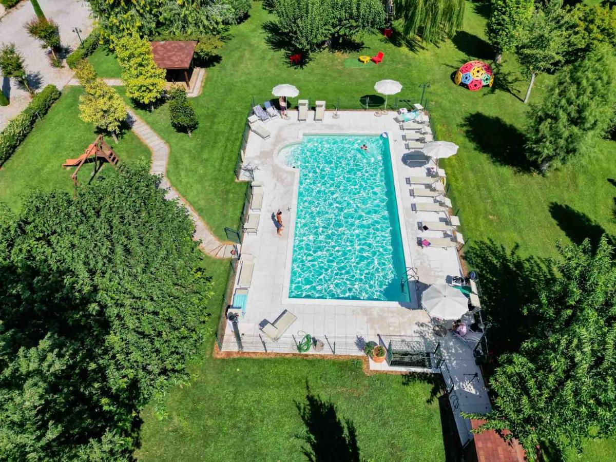 Agriturismo Il Melograno ヴィッラフランカ・ディ・ヴェローナ エクステリア 写真